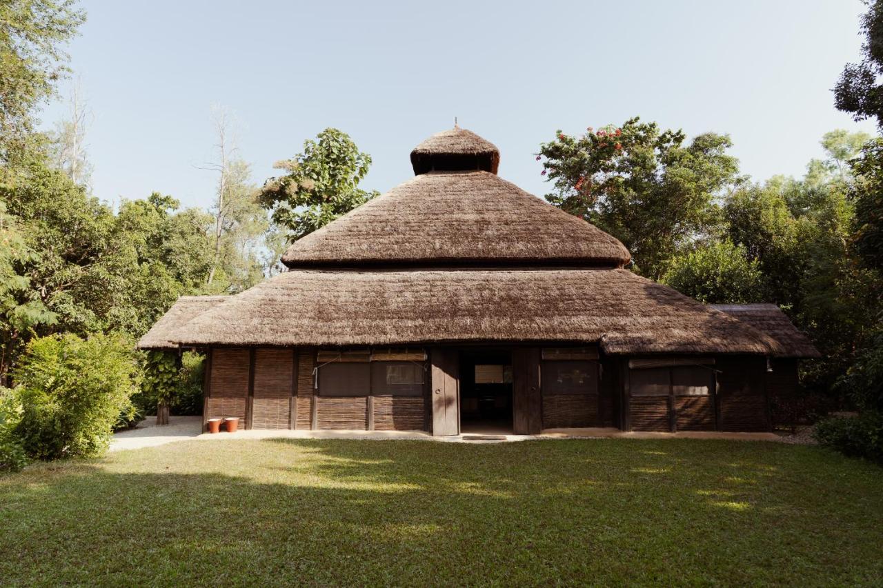 Tiger Tops Karnali Lodge Bardiya Екстер'єр фото