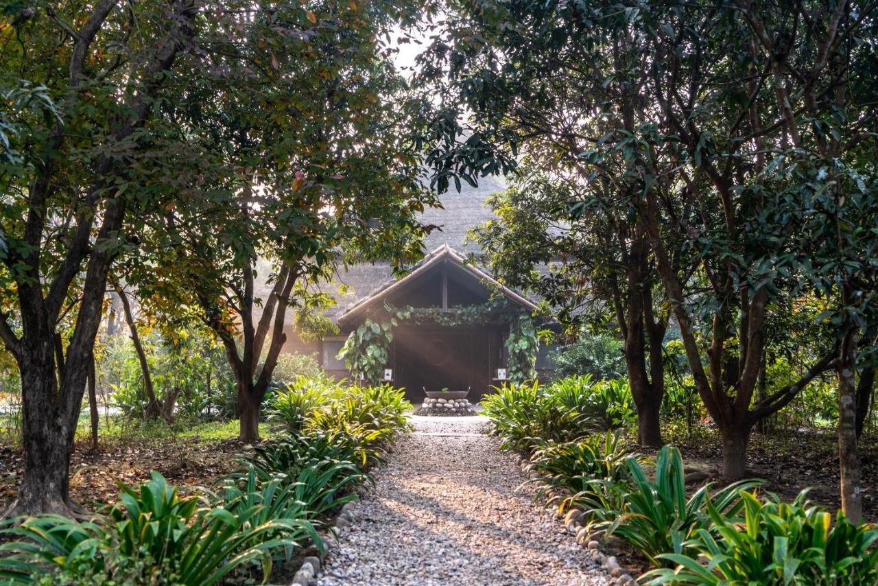 Tiger Tops Karnali Lodge Bardiya Екстер'єр фото