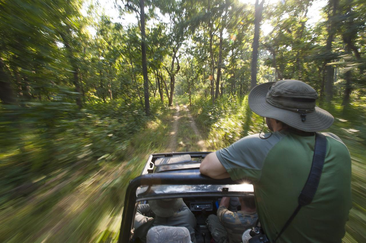 Tiger Tops Karnali Lodge Bardiya Екстер'єр фото