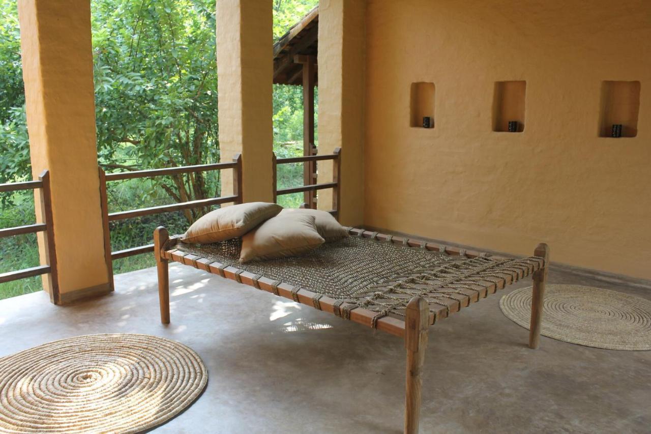 Tiger Tops Karnali Lodge Bardiya Екстер'єр фото